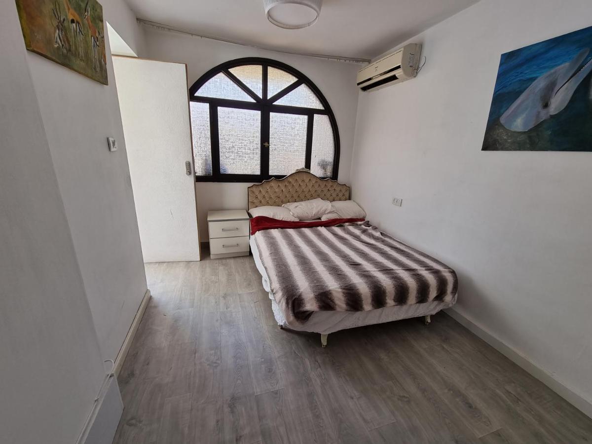 וילה אברמוביץ Villa Rishon Leziyyon Esterno foto